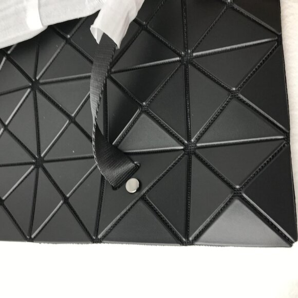 NEW BAO BAO ISSEY MIYAKE FLAT PACK Backpacks In Black - Picture 8 of 11